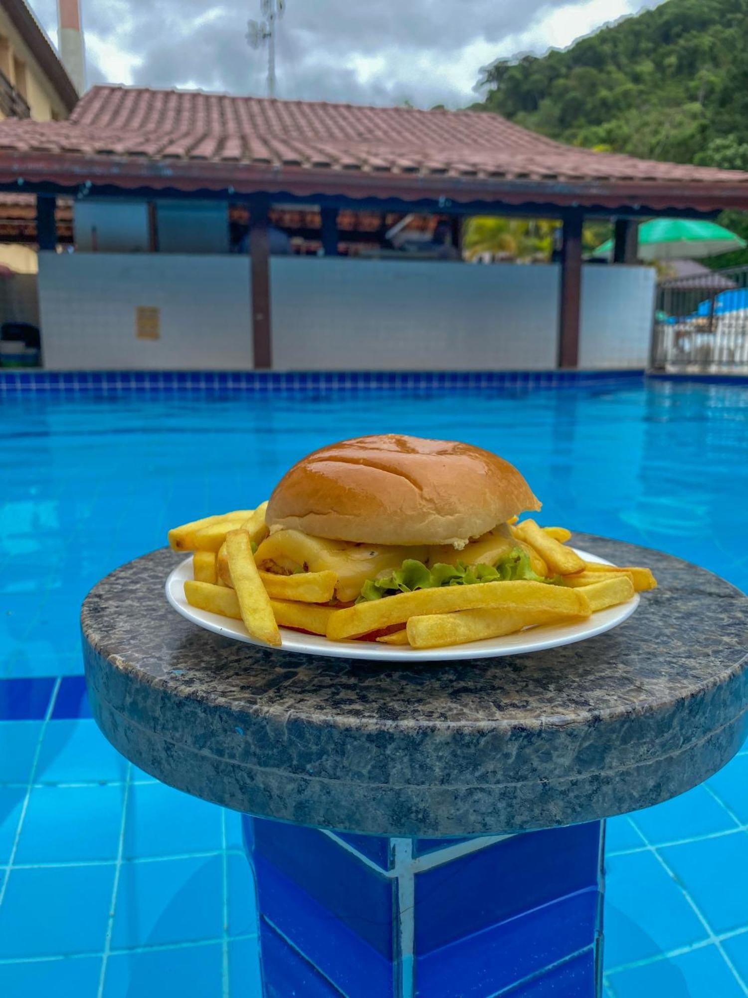 Agua Doce Praia Hotel أوباتوبا المظهر الخارجي الصورة